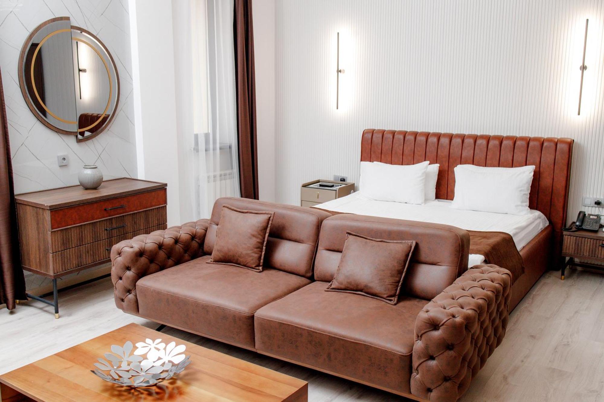 Infinity Plaza Hotel Atyrau
