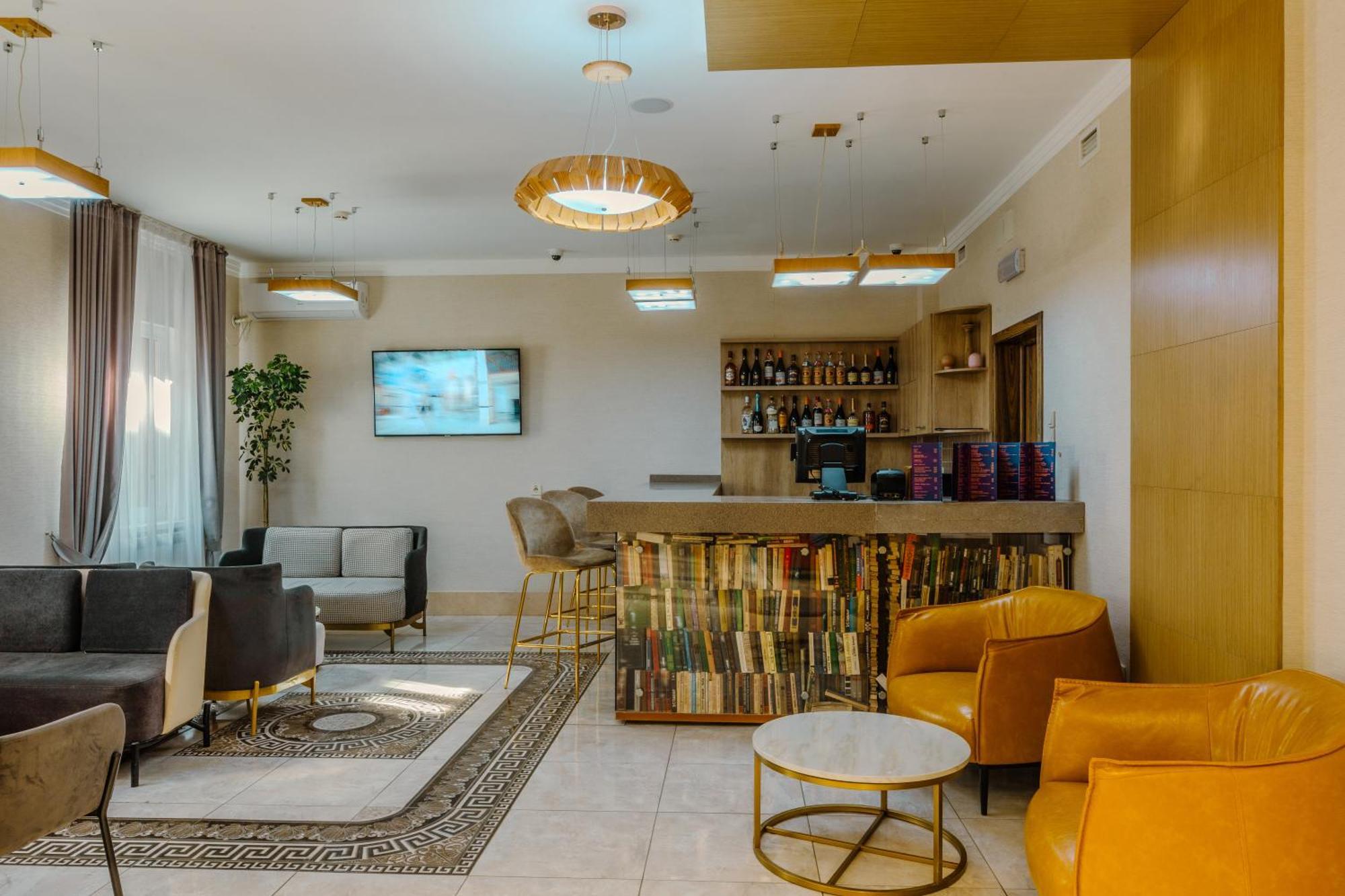 Infinity Plaza Hotel