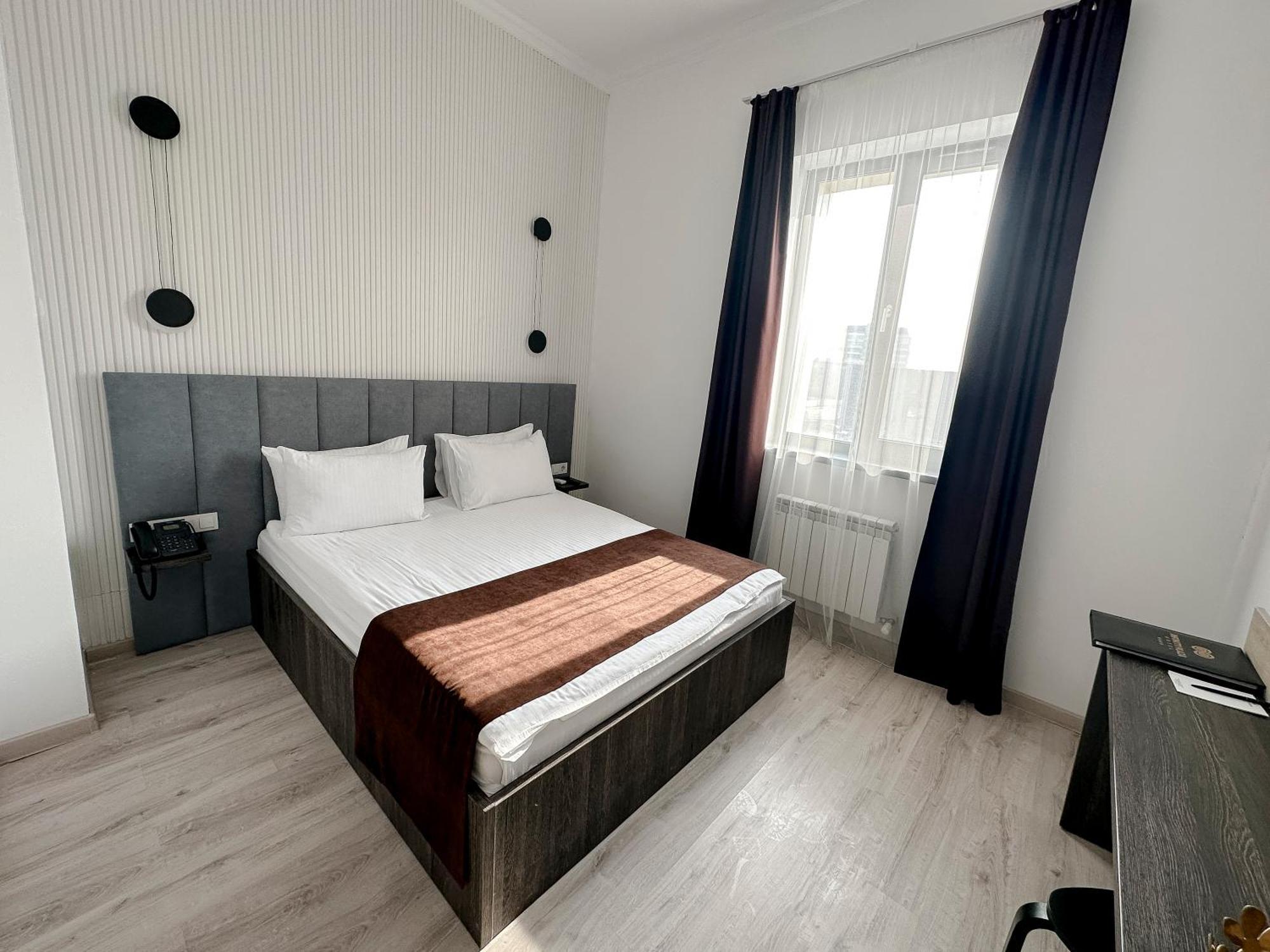 Infinity Plaza Hotel
